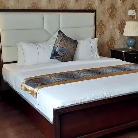 Swisstel Cottage Karachi Ngoại thất bức ảnh