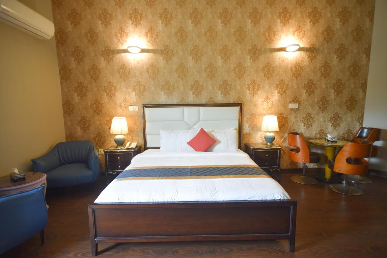 Swisstel Cottage Karachi Ngoại thất bức ảnh